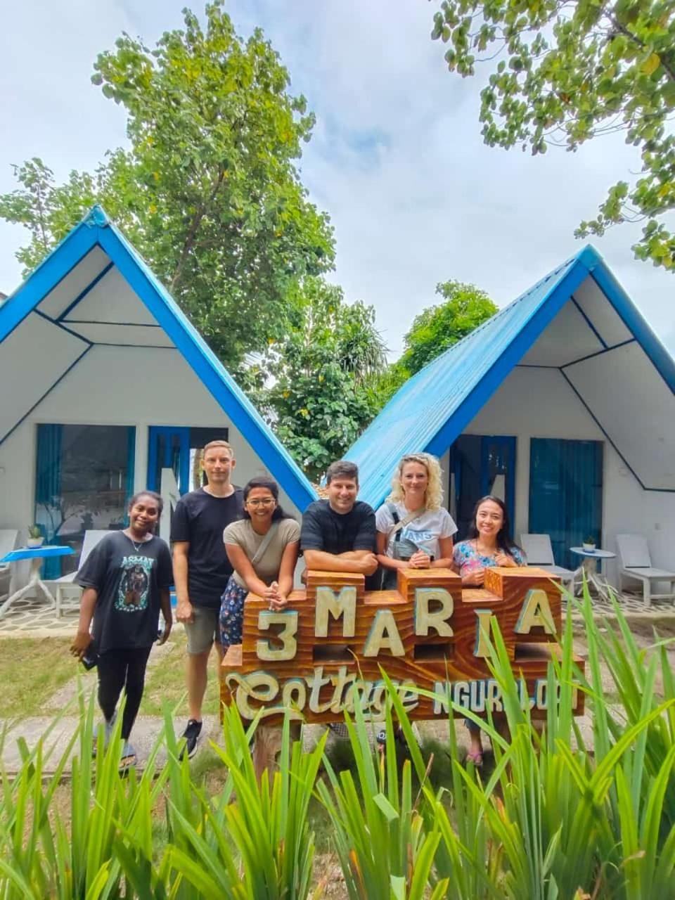Tria Maria Cottage Ngurbloat Εξωτερικό φωτογραφία